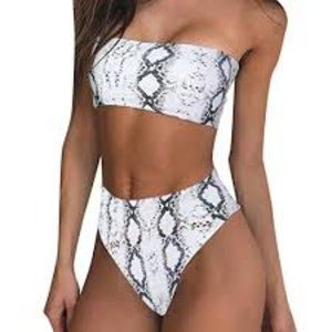 Snakeskin Bandeau & Bottom Swimsuit Set Medium